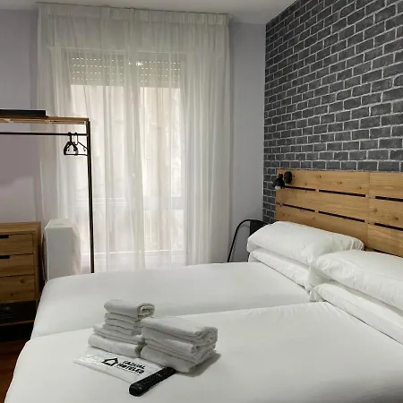 Casual Mardones Vendégház Bilbao