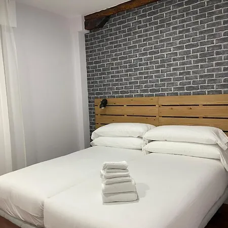 Casual Mardones Vendégház Bilbao