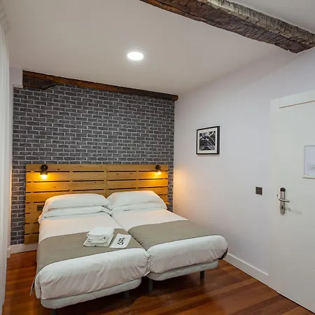 ゲストハウス Casual Mardones ビルバオ